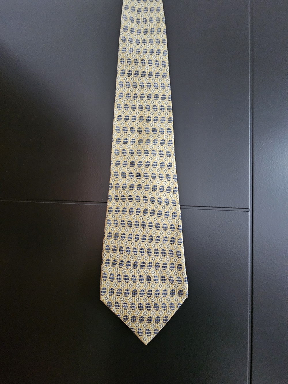 Men's Yellow Geometric Silk Tie with Navy Accents